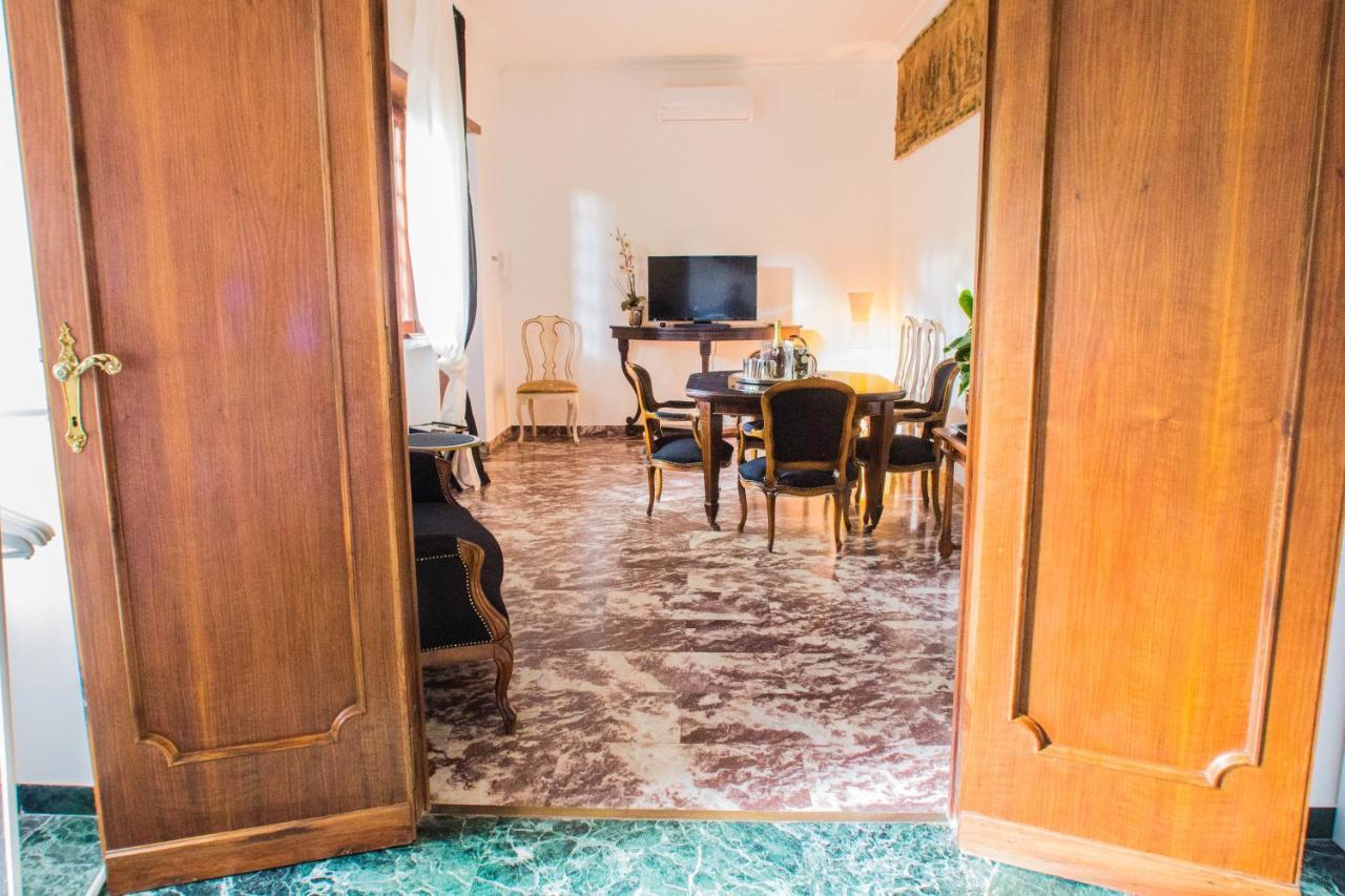 Vatican House Apartment Rome Room photo